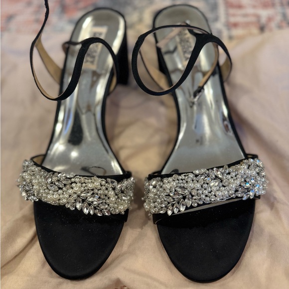 Badgley Mischka Black Heels with Rhinestone Embellishments Size 10 Barely worn - Picture 1 of 3